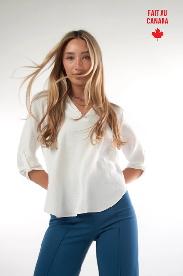 Magasinez la blouse à manches trois-quarts de la nouvelle collection de la Boutique Colori - Shop the three-quarter sleeve blouse from new collection from Boutique Colori
