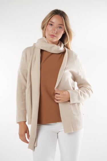 Magasinez le cardigan de la nouvelle collection de la Boutique Colori - Shop the cardigan from new collection from Boutique Colori