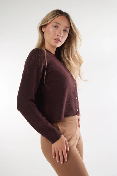Magasinez le cardigan de la nouvelle collection de la Boutique Colori - Shop the cardigan from new collection from Boutique Colori
