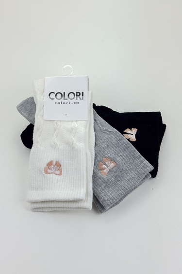 Magasinez les chaussettes de la Boutique Colori - Shop the socks from Colori Boutique