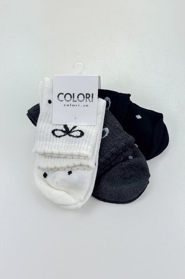 Magasinez les chaussettes de la Boutique Colori - Shop the socks from Colori Boutique
