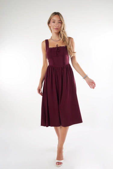 Magasinez la robe élégante de la nouvelle collection de la Boutique Colori - Shop the elegant dress from new collection from Boutique Colori