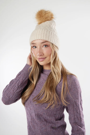 Magasinez la tuque élégante de la nouvelle collection de la Boutique Colori - Shop the elegant beanie from new collection from Boutique Colori