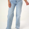 Magasinez le jean à jambe large de la nouvelle collection de la Boutique Colori - Shop the wide-leg jeans from new collection from Boutique Colori