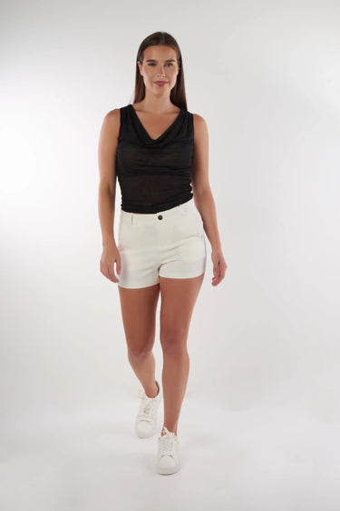Magasinez le short à taille haute de la nouvelle collection de la Boutique Colori - Shop the high waist shorts from new collection from Boutique Colori