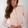 Magasinez le cardigan avec poches de Colori - Shop the cardigan with pockets from Colori