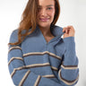 Magasinez le chandail rayé avec zip de Colori - Shop the striped sweater with zipper from Colori