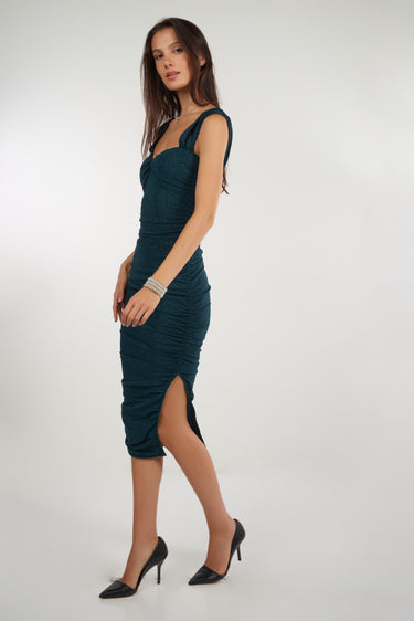 Magasinez la robe en mesh brillante de Colori - Shop the shiny mesh dress from Colori