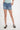 Magasinez le short en denim de Colori - Shop the denim short from Colori